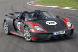 Porsche 918 Spyder photo gallery
